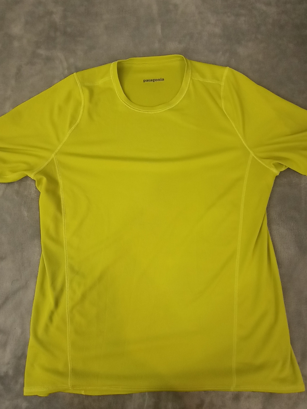 Patagonia Men's  Neon Yellow Performance Shirt Size XL